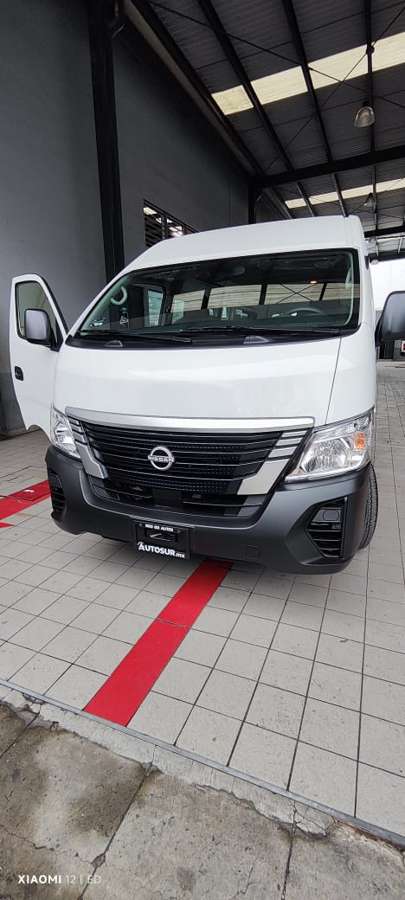 Nissan Urvan Arrendadora Inclusiva