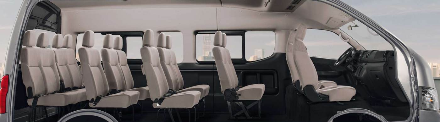 Interior Nissan Urvan 14 pasajeros